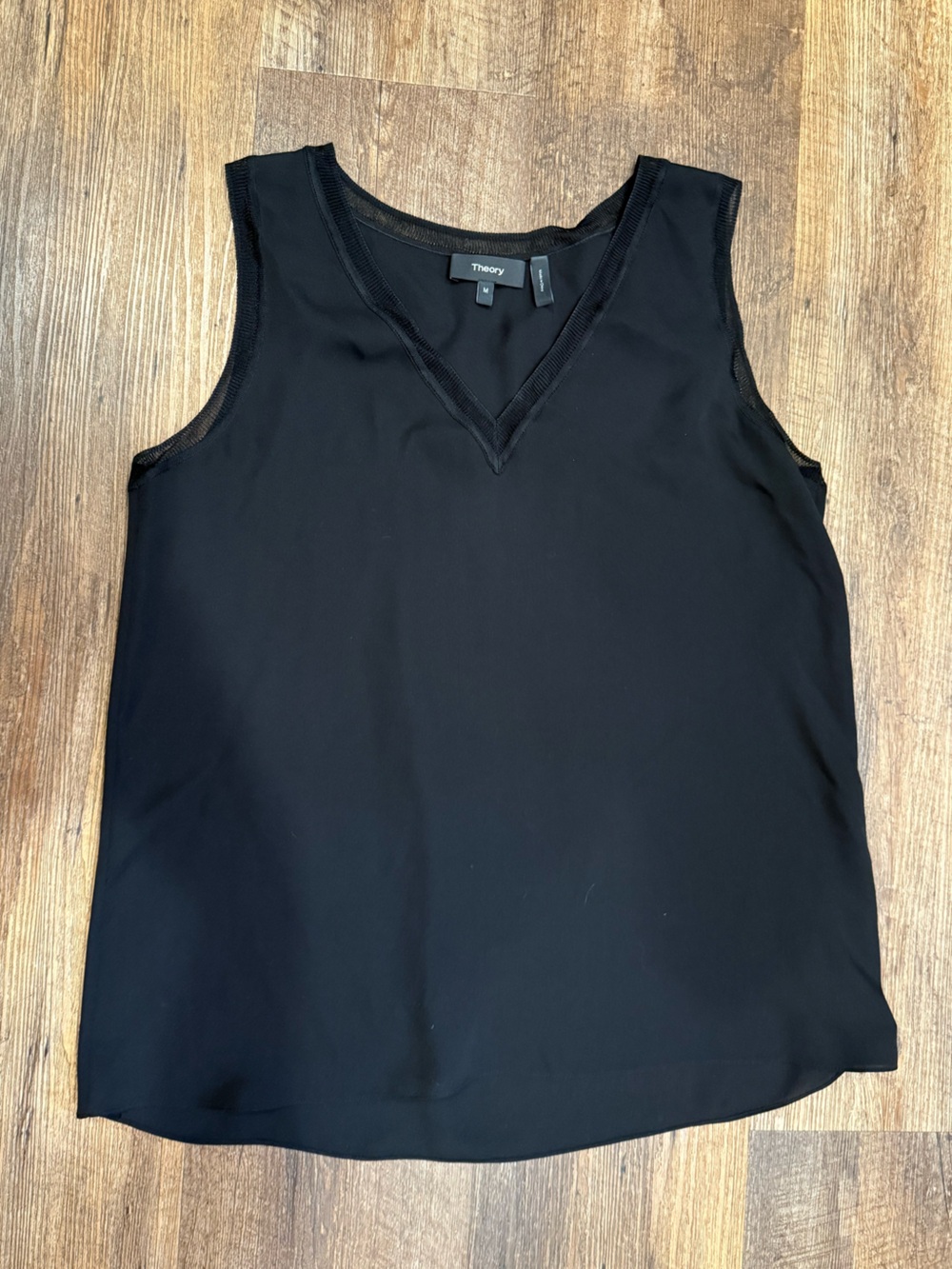 Theory Black 100% silk V-Neck Sleeveless Top